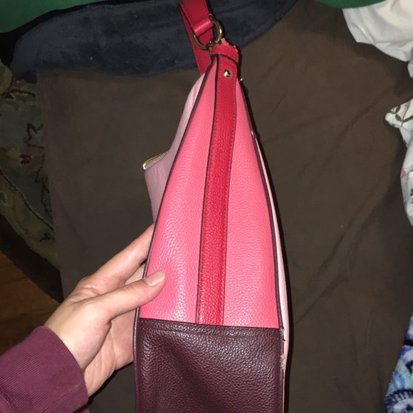 Pink coach purse - Picture 5 of 8